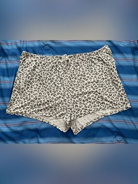 Leopard Print Cream Women's Pajama Shorts with Drawstring-Size 2X